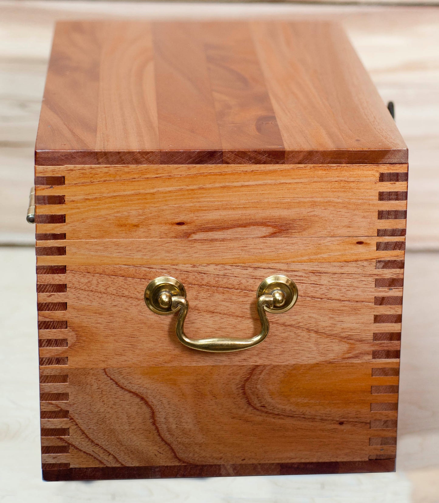 Cedar Chest Side View | Wooden Boxes for Sale | Woden Keepsake Box side view