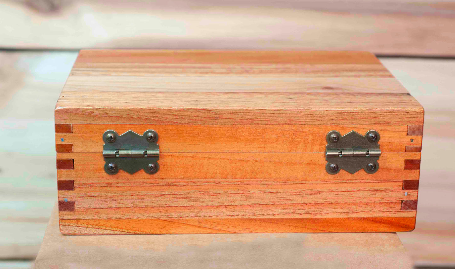 Small Cedar Box | Wooden Box back view | Jewelry box