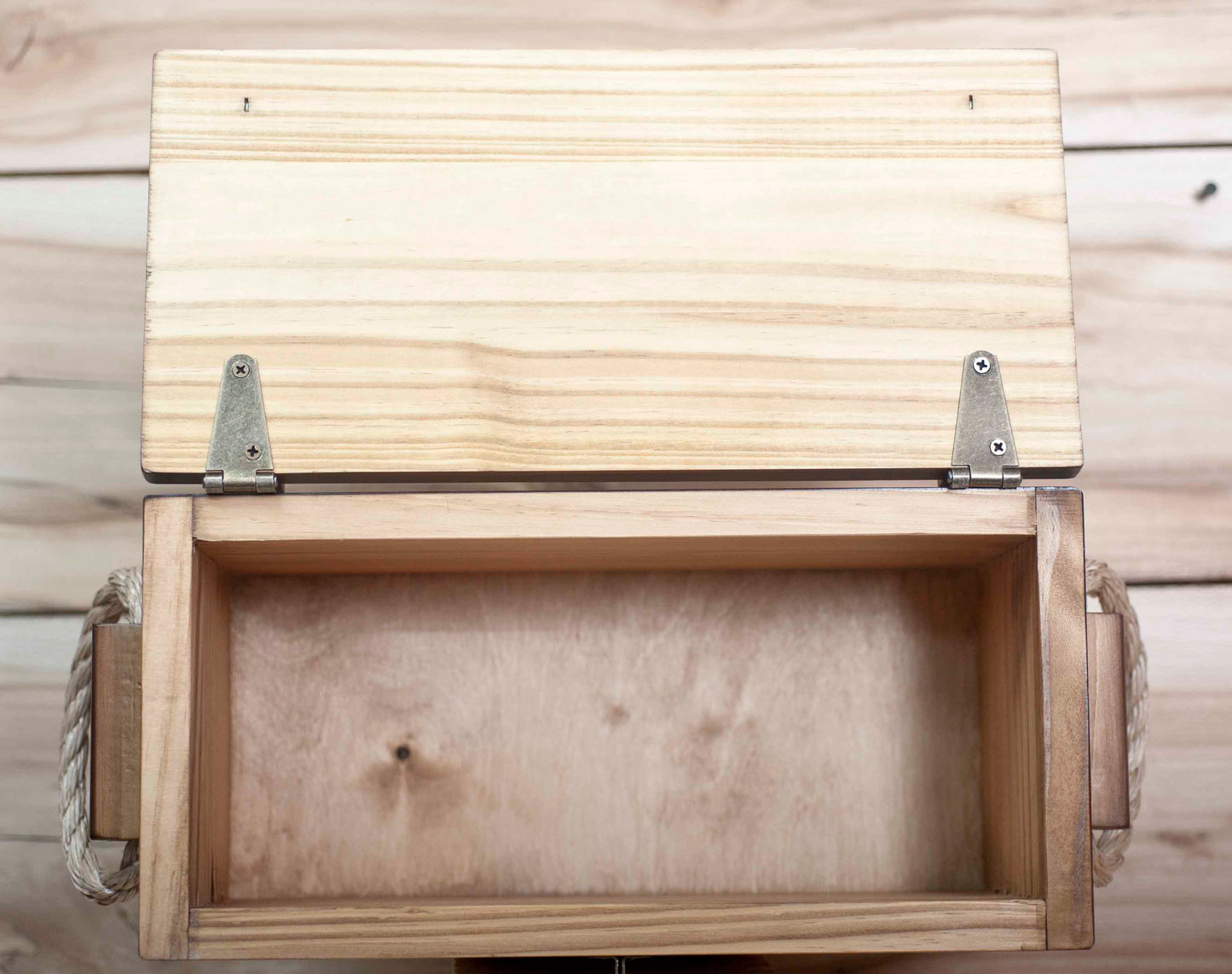 Wooden Keepsake Gift Crate with Rope Handles